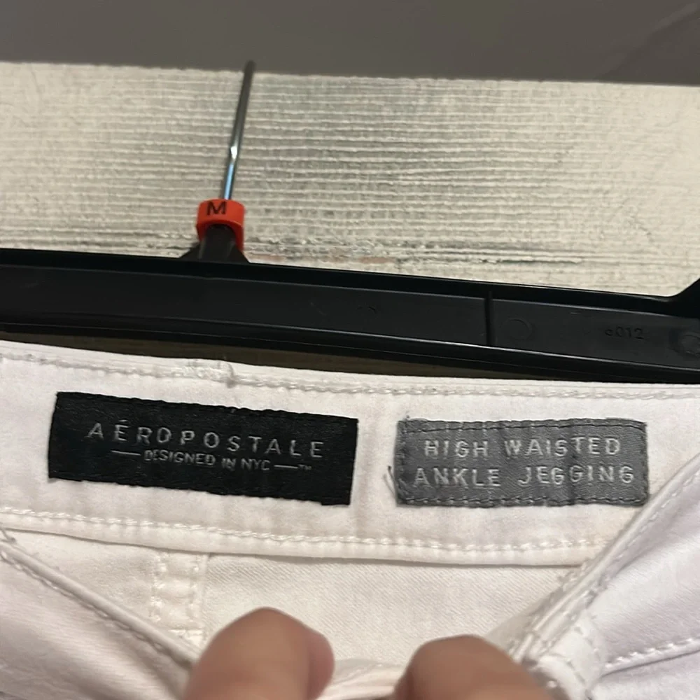 Aeropostale High Waist White Ankle Jeggings Size 8